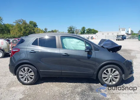 2017 Buick Encore Essence из США, поврежденный, VIN KL4CJCSB0HB014243